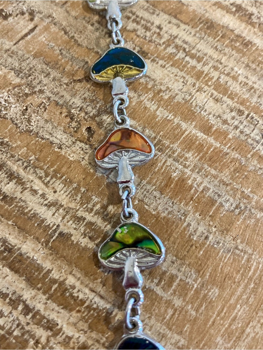 Y2K Mushroom Link Bracelet Silver Tone 7” Long - Picture 5 of 12